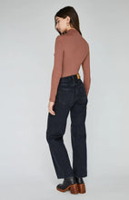 Load image into Gallery viewer, Noah Top Acorn Home + Apparel