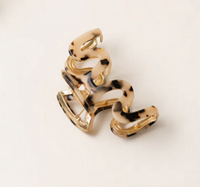 Load image into Gallery viewer, Hailey Hair Claw