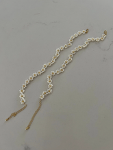 Load image into Gallery viewer, The Daisy Bracelet