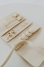 Load image into Gallery viewer, Jewelry Organizer Acorn Home + Apparel