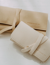 Load image into Gallery viewer, Jewelry Organizer Acorn Home + Apparel