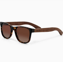 Load image into Gallery viewer, GoWood Wayfarer Sunglasses Acorn Home + Apparel
