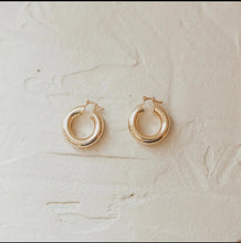 Load image into Gallery viewer, Frida Earrings