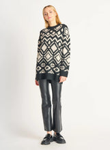 Load image into Gallery viewer, Jacqueline Tunic Sweater Acorn Home + Apparel
