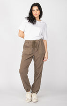 Load image into Gallery viewer, Sofia Pant