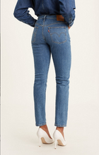 Load image into Gallery viewer, Levi's® 501® Skinny