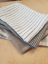 Load image into Gallery viewer, Linen Hand Towel
