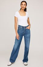 Load image into Gallery viewer, Fiora Tee
