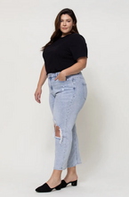 Load image into Gallery viewer, Erika Mom Jean
