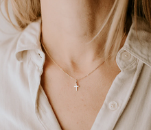 Load image into Gallery viewer, Dainty Cross Necklace
