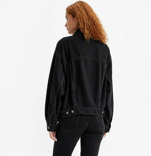 Load image into Gallery viewer, Levi&#39;s® &#39;90s Trucker Jacket
