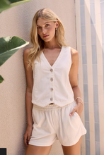 Load image into Gallery viewer, Kyra Vest
