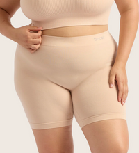 Load image into Gallery viewer, Seamfree Undershort
