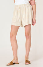 Load image into Gallery viewer, Laura Linen Shorts

