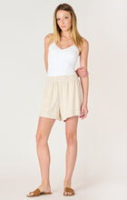 Load image into Gallery viewer, Laura Linen Shorts
