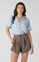 Load image into Gallery viewer, Tia Blouse Acorn Home + Apparel
