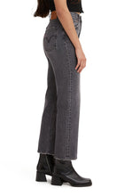 Load image into Gallery viewer, Levi&#39;s® Ribcage Straight Ankle

