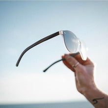 Load image into Gallery viewer, GoWood Round Rimless Sunglasses
