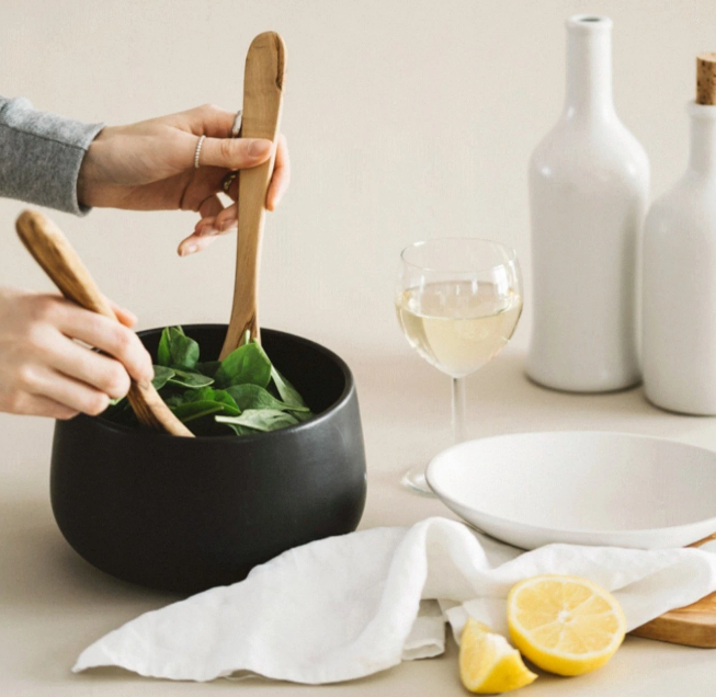 Stoneware Serving Bowl