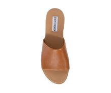 Load image into Gallery viewer, Steve Madden Karrlaa Slide
