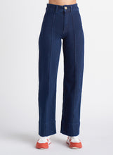 Load image into Gallery viewer, High Rise Wide Leg Jeans
