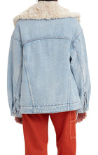 Load image into Gallery viewer, Levi&#39;s® XL Women&#39;s Sherpa Trucker Jacket
